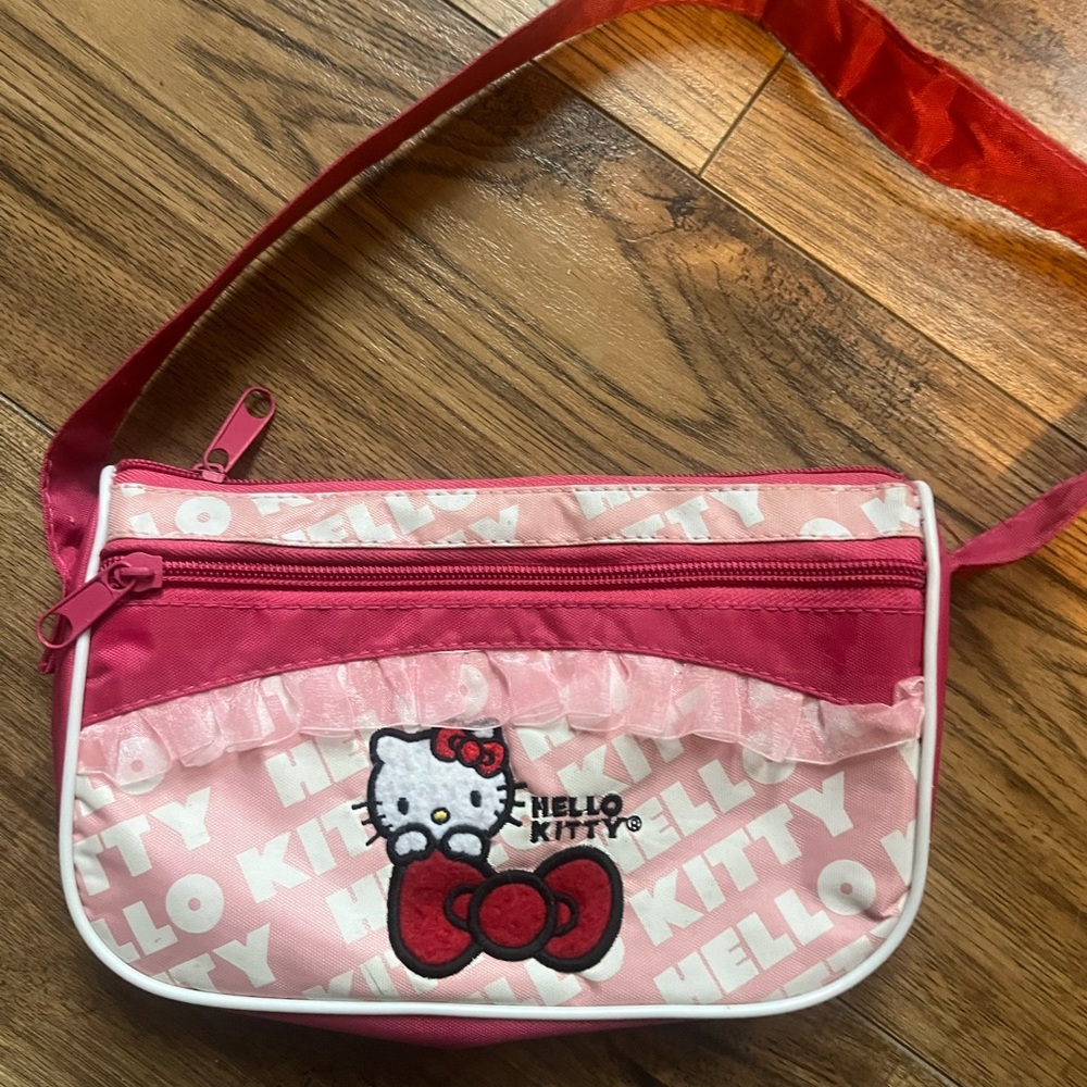 Hello Kitty Pink Purse